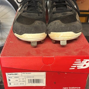 Black Men's  Size M 9.0 (W 10.0) New Balance Metal Cleats (New)