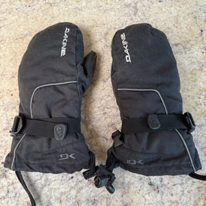 Black Kids Unisex Large Dakine Gloves (Used)