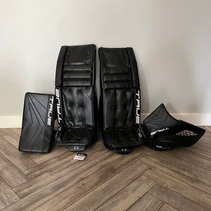 NWT-30"  2025 True 7X3 Regular Goalie Full Set (New)