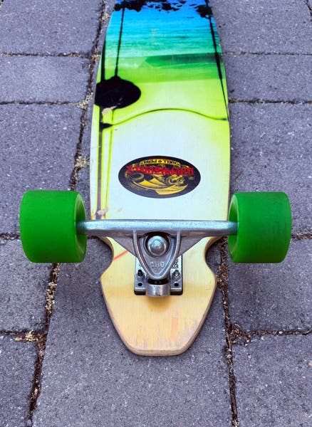 Gravity スケートボード　MINI-CARVE 42インチ　良好　73mm Gravity スケートボード MINI-CARVE 42インチ 良好 73mm - メルカリ