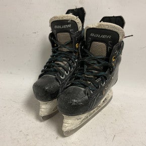 Bauer (Used) Intermediate Junior Size 1.5 Hockey Skates