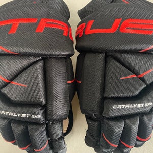 Nearly NEW True Catalyst 5X3 11" gloves
