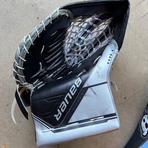 Bauer Mach Goalie Glove - Full Right