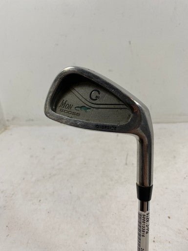 (Used) Right Handed Men's Regular Flex 8 Pieces Iron Set
