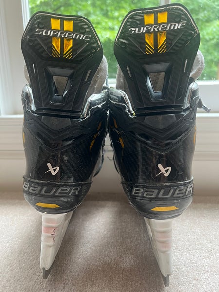 Bauer Supreme M5 Pro Hockey Skates Extra Wide Width  Size 3.5 (Used)