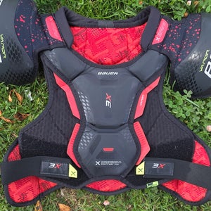 Medium Intermediate Bauer Vapor 3X Shoulder Pads