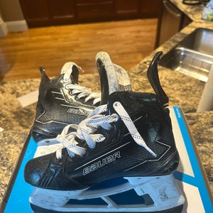 2024 Bauer Supreme M50 Pro Hockey Skates Regular Width   Size 4.5 (Used)