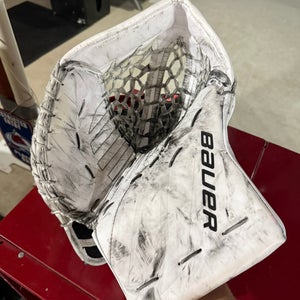 2024 Bauer Supreme Shadow Full Right  (Used)