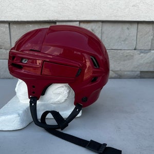 CCM Tacks 910 Pro Stock Hockey Helmet Small Maroon 794486