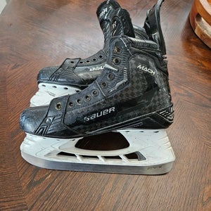 Bauer Supreme Mach Hockey Skates Regular Width 6 (Used)