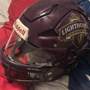 Adult Extra Large Riddell Axiom Helmet  (Used)
