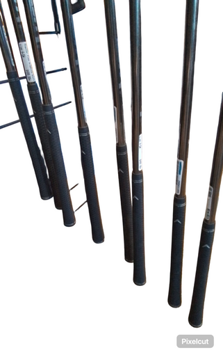 Callaway (Used) Right Handed Men's Regular Flex Graphite Shaft 8 Pieces Iron Set