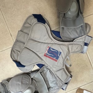 Sherwood youth large /xl hockey goalie chest protector
