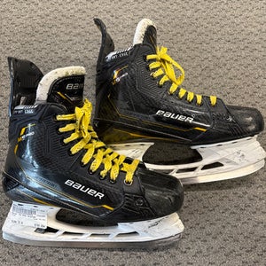 Bauer (Used) Intermediate Size 5 Hockey Skates