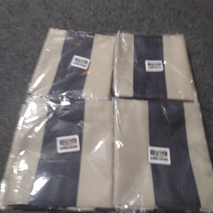 New Orleans Saints 3'x5' Flags Lot of 19