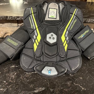 Medium/Large Velocity Goalie Chest By V Protector (Used)