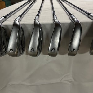 Men's Tour Edge Exotics E722 Right Handed Iron Set Stiff Flex Steel Shaft (Used)