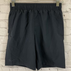 Under Armour 1377262 Boy's Loose Fit Polyester Woven Shorts Black YMD