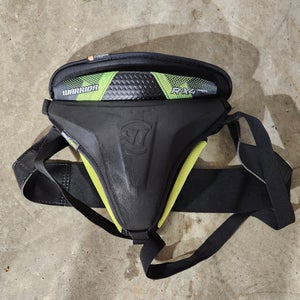 Warrior Ritual X 4 pro + goalie jock