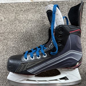 Bauer Vapor X600 skates 5.5 (Regular Width)