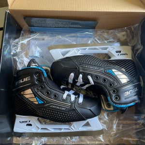 True Catalyst 5X4 Hockey Goalie Skates  Size 3.5 (New)