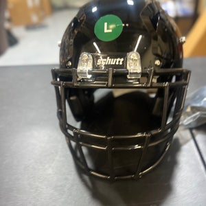 Youth Large Schutt Vengeance A11 Helmet (New)