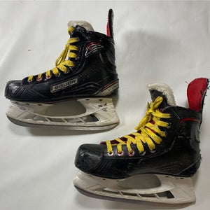 Bauer X600 Hockey Skates Regular Width Size 4.5