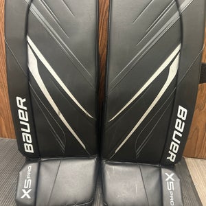30" Bauer Vapor X5 Pro Goalie Leg Pads (Used)