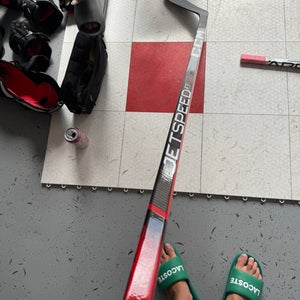 Intermediate CCM Jetspeed FT670 Left Hand Hockey Stick P28  (New)