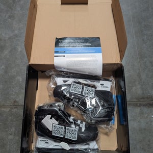 9.5R Senior True Catalyst 9X4 Hockey Goalie Skates (New)