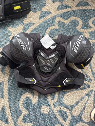 Intermediate Medium Bauer Supreme 3S Pro Shoulder Pads (New)