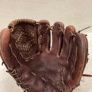 Used 16154 BB/SB Glove RH Throw Brown 11" 11725-S000486101