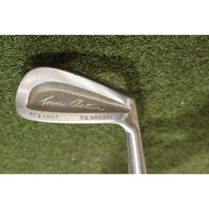 Cleveland Golf Tour Action Reg 588P 35.5" Golf 9 Iron RH / 1H-S565