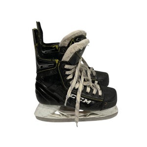 Used CCM SUPER TACKS Junior Hockey Skate Junior 02 11847-S000027089