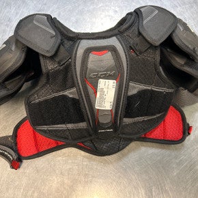 Used CCM CONTROL SP Junior Shoulder Pads MD 11868-S000063344