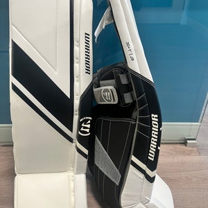 Warrior R/G6 Junior goalie pads