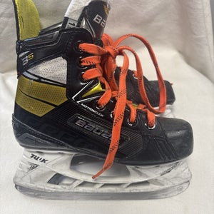 Junior Size 1.5 Bauer Supreme 3S Ice Hockey Skates