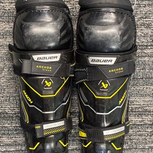Youth Bauer Mach Shin Pads 10" (Used)