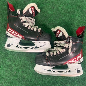 Junior CCM JetSpeed FT475 Hockey Skates (Regular) | Size 3 (Used)