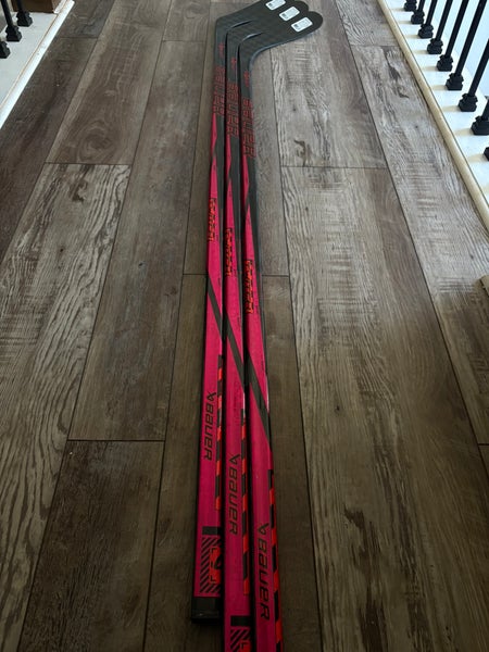 Senior Bauer Twitch Right Handed Hockey Stick P92 (New)