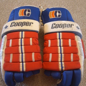 Vintage Cooper Men Senior Hockey Gloves White/Red/Blue Possible Game Used?