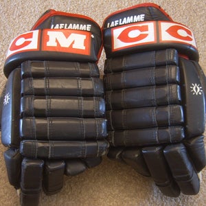 VTG Excellent Condition Christian Laflamme CCM Chicago Blackhawks Hockey Gloves