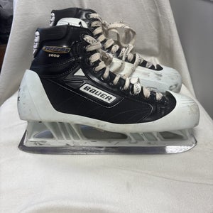 Senior Adult Size 8.5 Bauer Supreme 1000 Ice Hockey Goalie Skates.