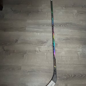 Junior Bauer Proto-R Right Handed Hockey Stick P92 (Used)