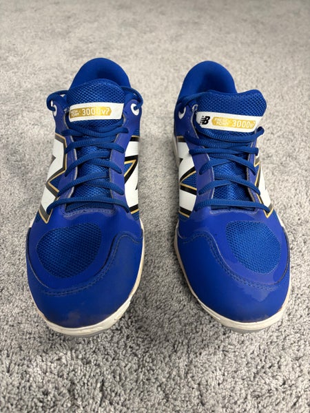 New Balance Metal Baseball Cleats (size 10) - Barely Used
