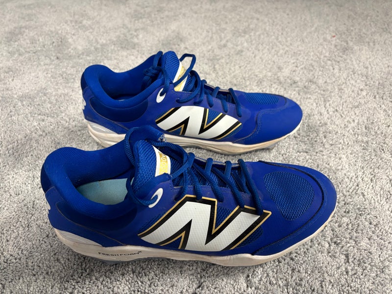 New Balance Metal Baseball Cleats (size 10) - Barely Used