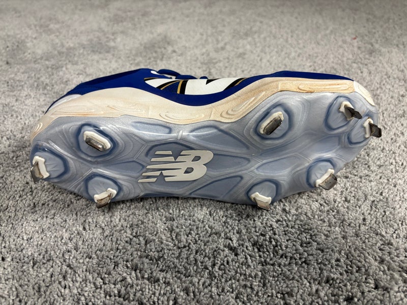 New Balance Metal Baseball Cleats (size 10) - Barely Used
