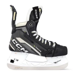 Brand New Senior CCM AS-V Hockey Skates (SKAS5:SR)