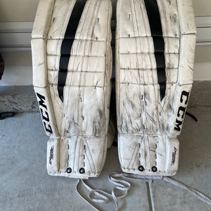 White  31 +1 Extreme Flex II 860 Senior Goalie Leg Pads