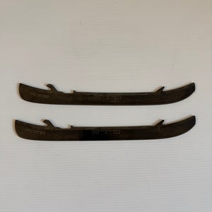 Used Bauer Fly TI Size 246 mm Replacement Steel